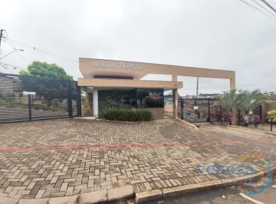 Casa com 3 Quartos para alugar, 60m² no Jardim Tókio, Londrina