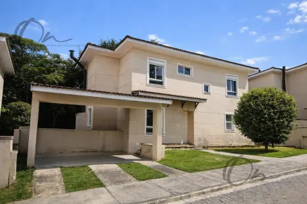 Sobrado com 4 Quartos à venda, 212m² no Jardim da Glória, Cotia