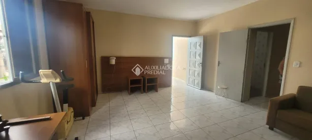 Sobrado com 4 Quartos à venda, 250m² no Parque Erasmo Assunção, Santo André