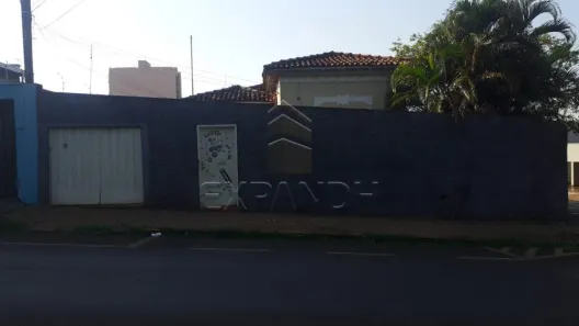 Casa com 2 Quartos à venda, 170m² no Centro, Sertãozinho