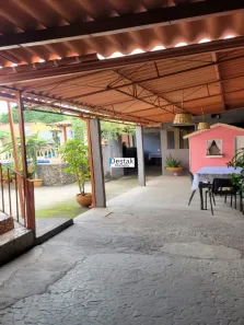 Casa com 5 Quartos à venda, 230m² no Retiro, Volta Redonda