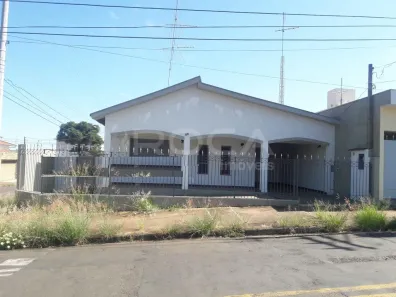 Casa com 2 Quartos à venda, 260m² no Cidade Jardim, São Carlos