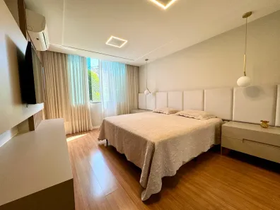 Casa de Condomínio com 4 Quartos à venda, 22700m² no Santa Luzia, Serra
