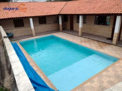 Fazenda/Sítio com 4 Quartos à venda, 240m² no Moinho, Nazaré Paulista