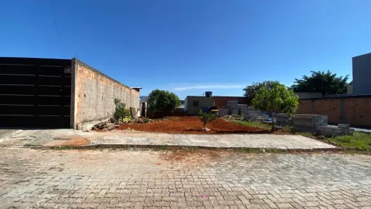Lote/Terreno à venda, 240m² no Park Way, Brasília