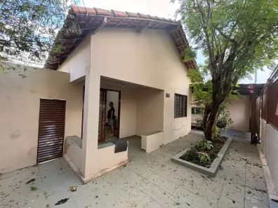 Casa com 4 Quartos à venda, 300m² no Conjunto IAPC, Anápolis