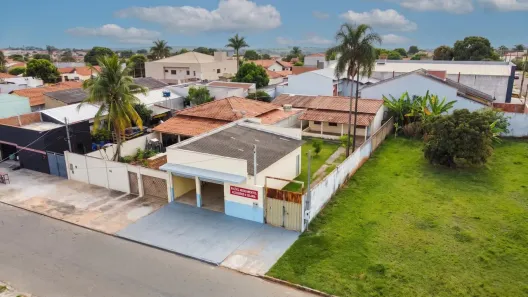 Galpão/Depósito/Armazém com 3 Quartos à venda, 420m² no Jardim Botânico, Goiânia
