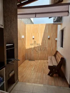 Casa de Condomínio com 2 Quartos à venda, 68m² no Bairro do Colonia, Jacareí