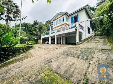 Casa de Condomínio com 5 Quartos à venda, 450m² no Bosque do Embu, Embu das Artes