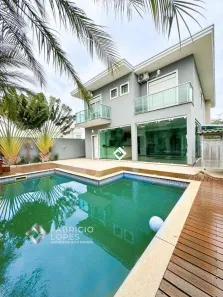 Casa de Condomínio com 4 Quartos para alugar, 300m² no Jardim Califórnia, Jacareí
