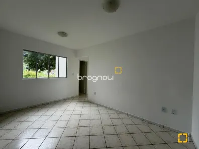 Apartamento com 2 Quartos à venda, 53m² no Serraria, São José