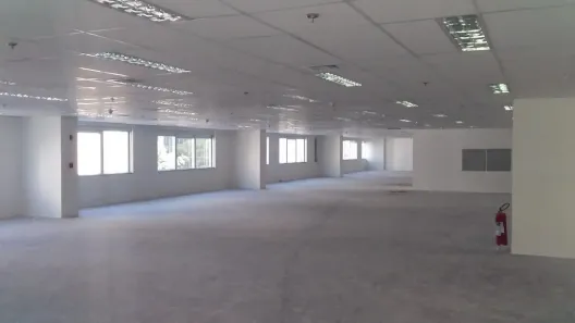 Sala Comercial para alugar, 910m² no Bela Vista, São Paulo