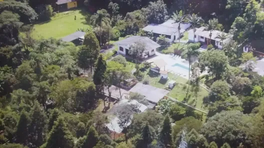 Fazenda/Sítio com 8 Quartos à venda, 500m² no Aldeinha, Itapecerica da Serra
