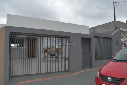 Casa com 3 Quartos para alugar, 73m² no Bandeirantes, Londrina