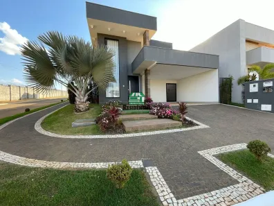 Casa de Condomínio com 3 Quartos para alugar, 260m² no Condomínio Residencial Grand Trianon, Anápolis