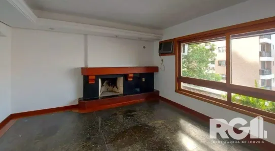 Apartamento com 3 Quartos à venda, 200m² no Três Figueiras, Porto Alegre