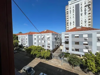 Apartamento com 3 Quartos à venda, 94m² no Jardim Itu, Porto Alegre