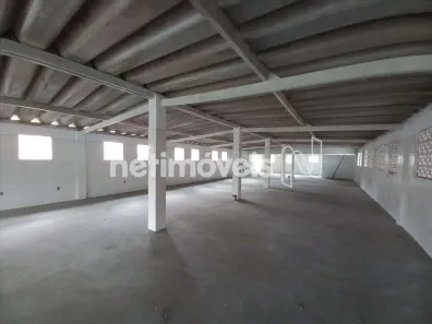 Ponto Comercial para alugar, 370m² no Plataforma, Salvador