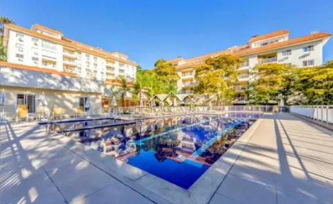 Apartamento com 4 Quartos à venda, 174m² no Itaipava, Petrópolis