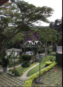 Casa com 4 Quartos à venda, 300m² no Samambaia, Petrópolis