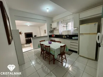 Apartamento com 2 Quartos à venda, 74m² no Bombas, Bombinhas
