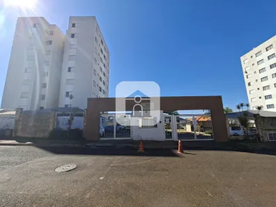 Apartamento com 2 Quartos para alugar, 49m² no Jardim Holanda, Uberlândia