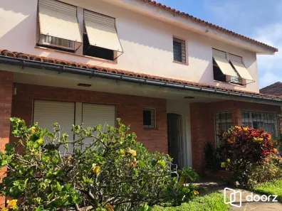 Casa com 4 Quartos à venda, 257m² no Menino Deus, Porto Alegre