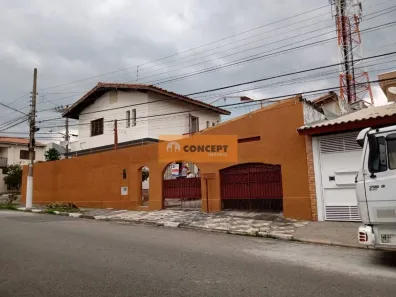 Sobrado com 3 Quartos à venda, 183m² no Jardim Suzano, Suzano