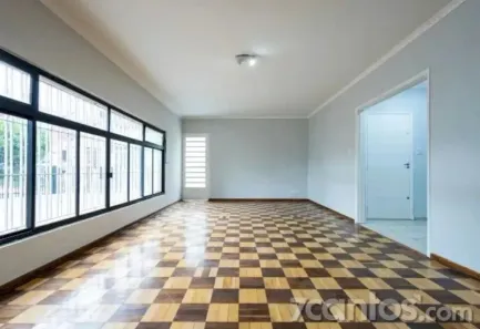 Casa com 3 Quartos para alugar, 250m² no Jardim das Bandeiras, São Paulo