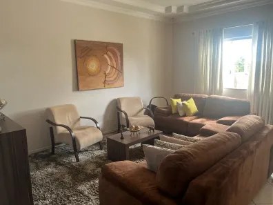 Casa com 3 Quartos à venda, 278m² no Cidade Jardim, Uberlândia