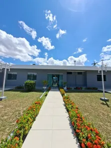 Casa com 2 Quartos à venda, 283m² no Adrianópolis, Manaus