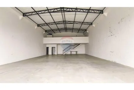 Galpão/Depósito/Armazém para alugar, 240m² no Jardim das Orquídeas, Americana
