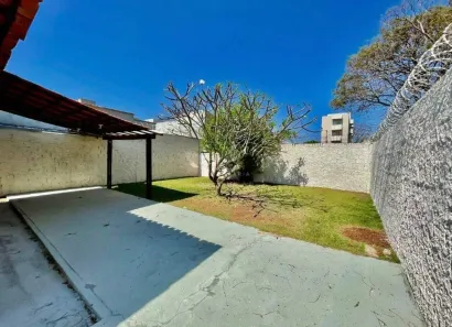 Casa de Condomínio com 3 Quartos à venda, 105m² no Umuarama, Uberlândia