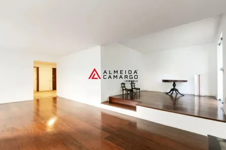 Casa com 5 Quartos à venda, 501m² no Alto de Pinheiros, São Paulo
