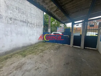 Casa com 2 Quartos para alugar, 50m² no Jardim Scyntila, Guarulhos