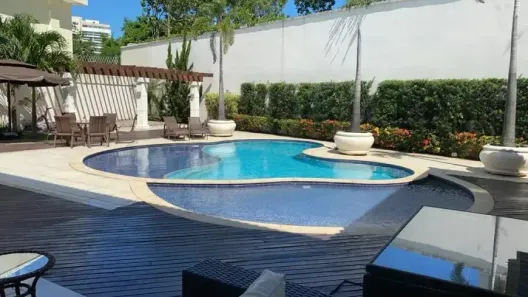 Casa com 5 Quartos para alugar, 400m² no Barra da Tijuca, Rio de Janeiro