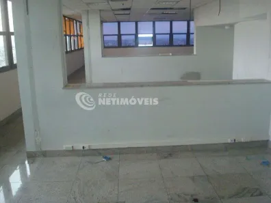 Ponto Comercial para alugar, 1300m² no Santa Efigênia, Belo Horizonte