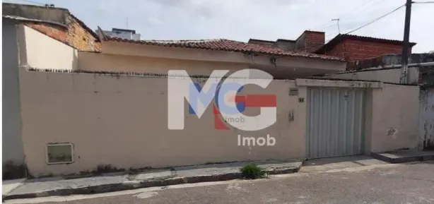 Casa com 4 Quartos à venda, 12m² no Parquelândia, Fortaleza