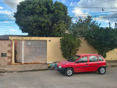 Casa com 2 Quartos à venda, 356m² no Arapoanga, Brasília