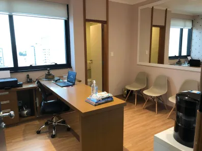 Sala Comercial para alugar, 45m² no Santo Amaro, São Paulo