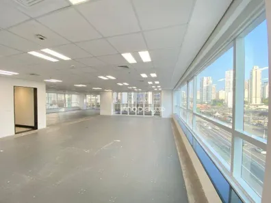 Sala Comercial para alugar, 206m² no Jardim das Acácias, São Paulo