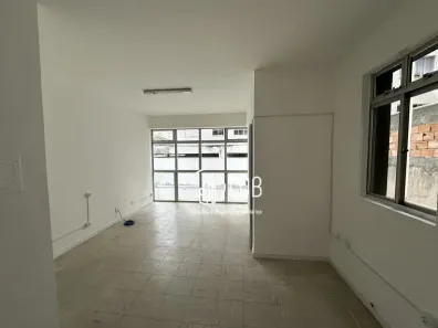 Sala Comercial para alugar, 24m² no Savassi, Belo Horizonte