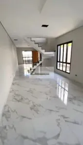 Casa com 3 Quartos para alugar, 170m² no Jardim Santa Mena, Guarulhos