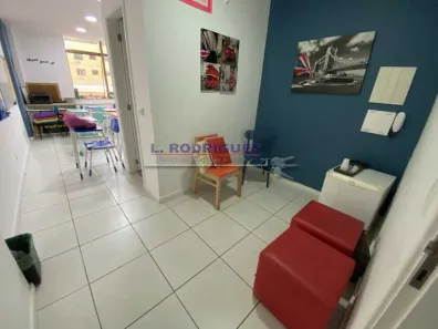 Sala Comercial para venda ou aluguel, 25m² no Freguesia (Jacarepaguá), Rio de Janeiro