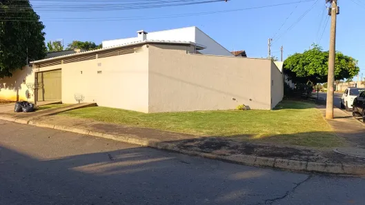 Casa com 3 Quartos à venda, 237m² no Jardim Olímpico, Aparecida de Goiânia
