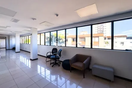 Sala Comercial para alugar, 160m² no Petrópolis, Porto Alegre