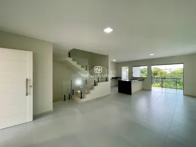 Casa com 3 Quartos à venda, 180m² no Jardim Belvedere, Volta Redonda