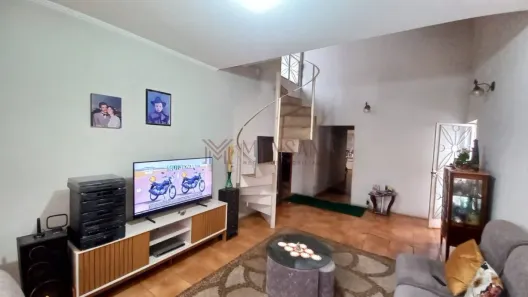 Casa com 3 Quartos à venda, 180m² no Vila Santa Lúcia, Bauru