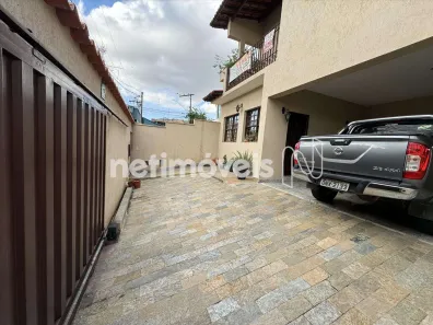 Casa com 5 Quartos à venda, 320m² no Conjunto Água Branca, Contagem