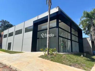 Prédio Comercial para alugar, 300m² no Guarani, Novo Hamburgo